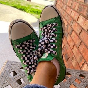 Green All-Star Low Top Converse Unisex Men’s 6 Women’s 8